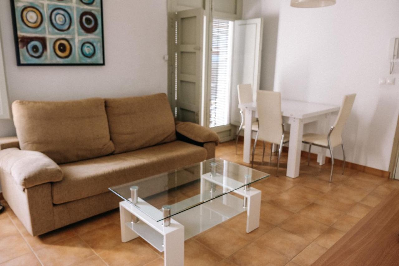 Apartamentos Villaaltea - Bella Buitenkant foto